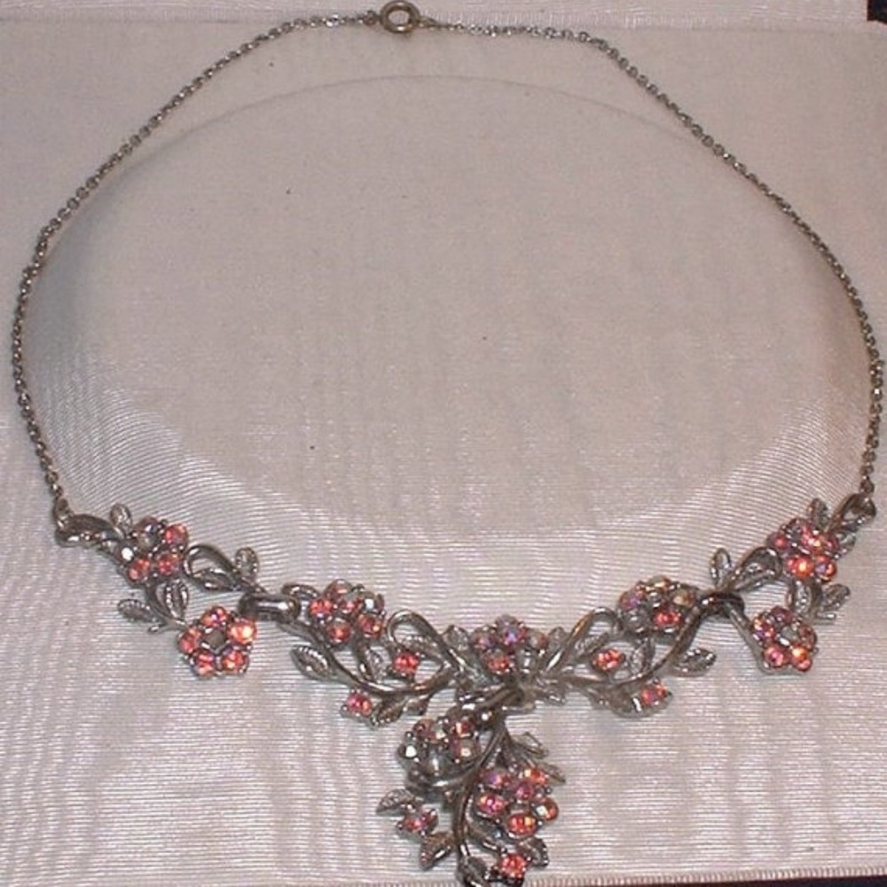 Vintage Silver & Pink Rhinestone Floral Pewter Nec